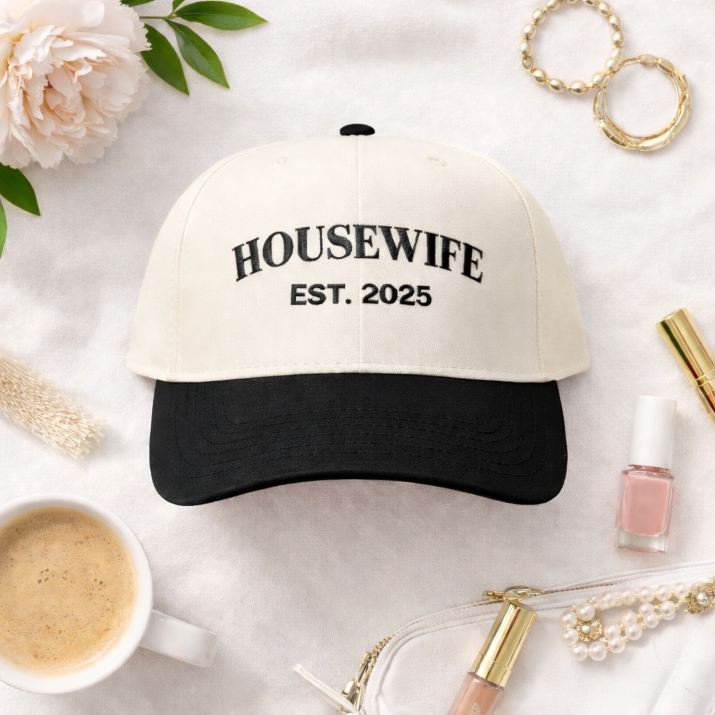 HOUSEWIFE 2025