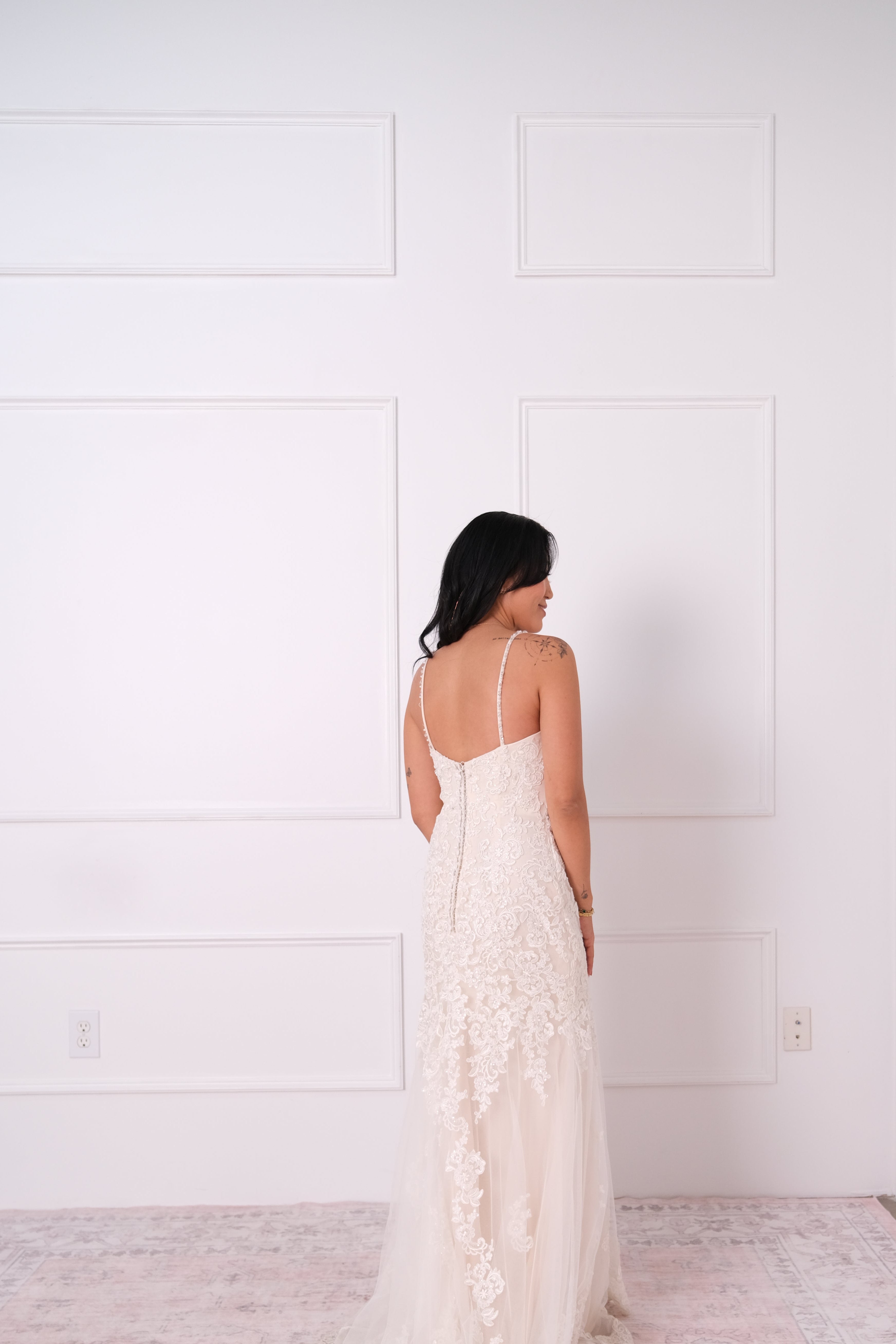 Romantic Lace Bridal Gown