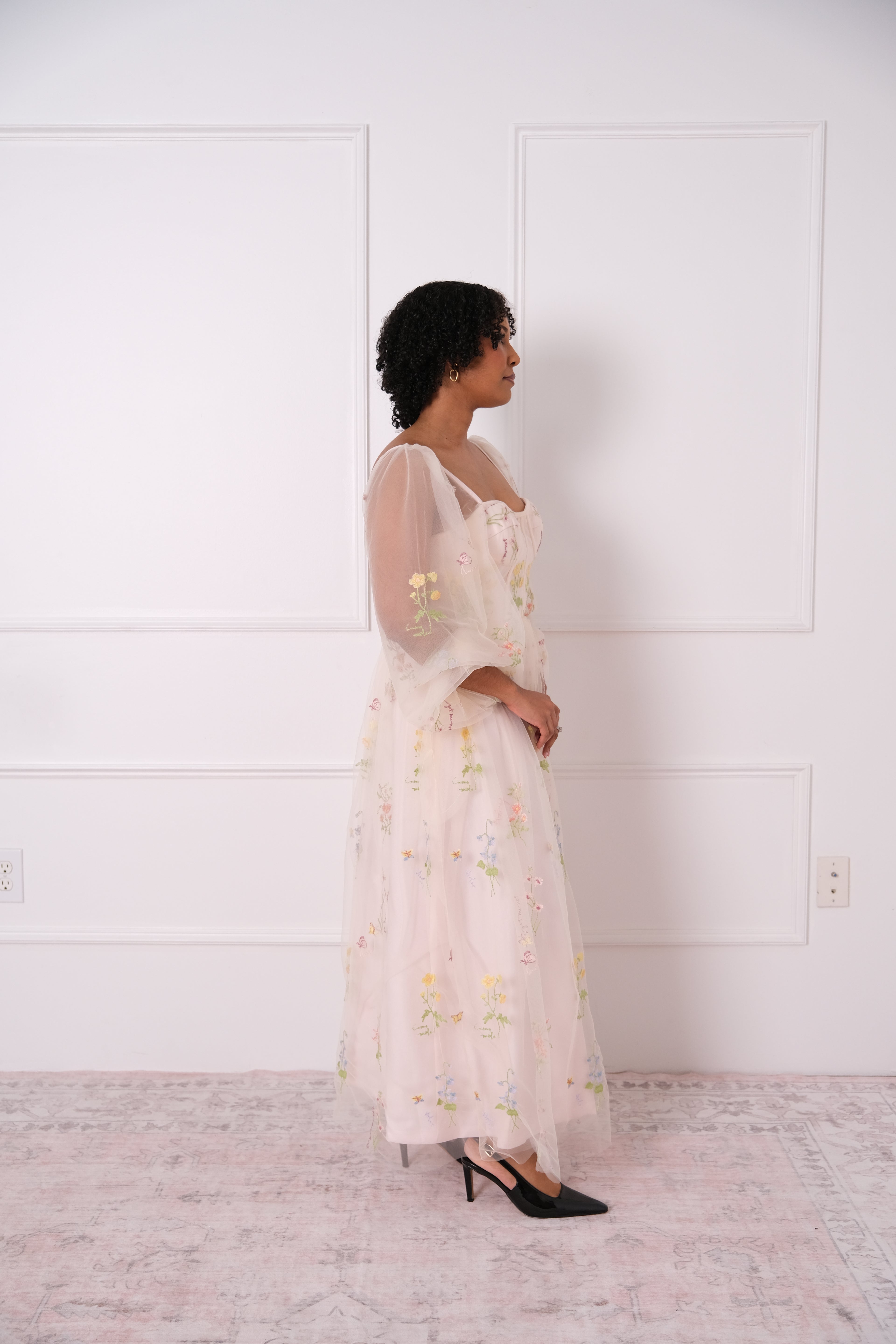 Soft Bloom Midi Dress