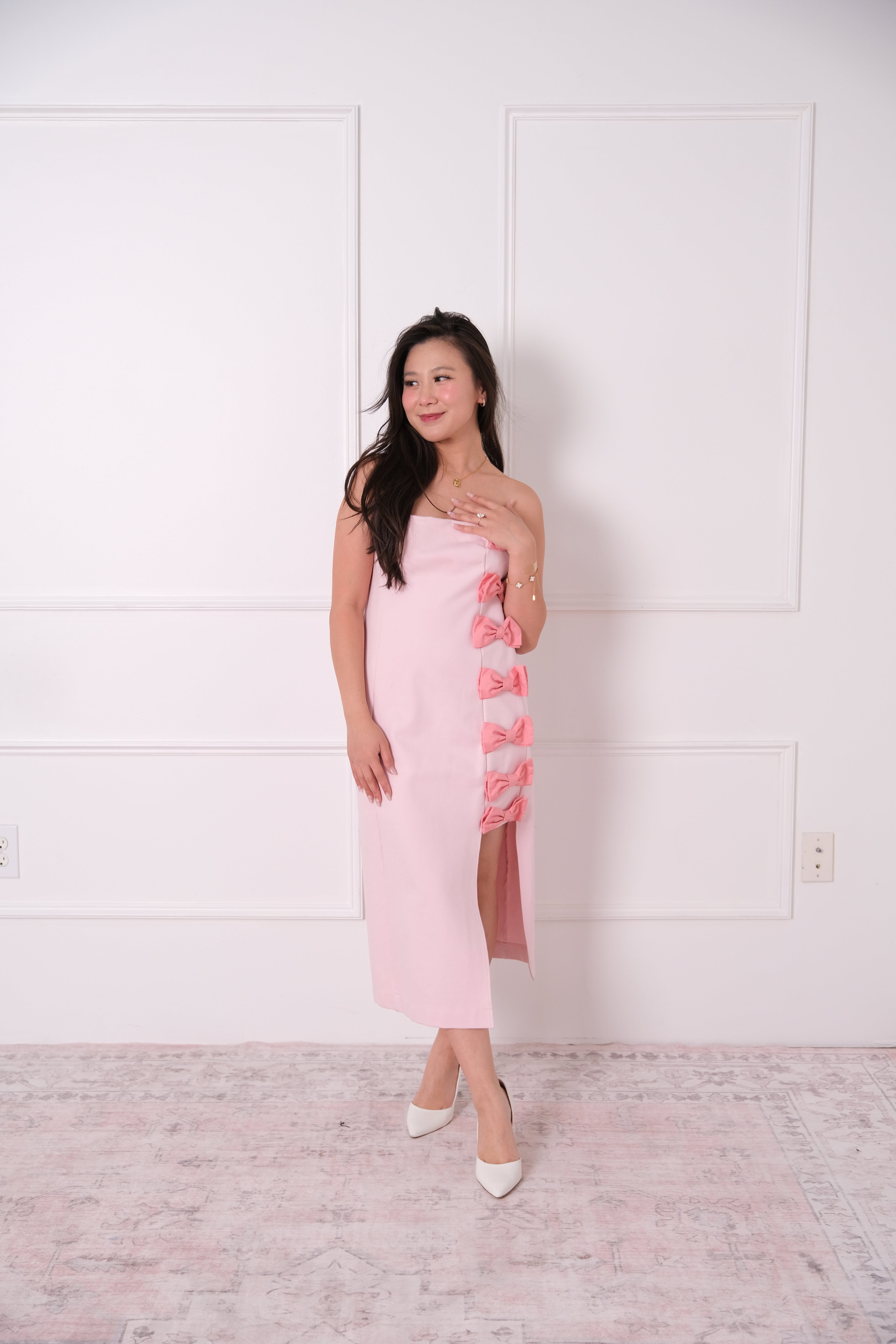 Shes tying the knot Midi