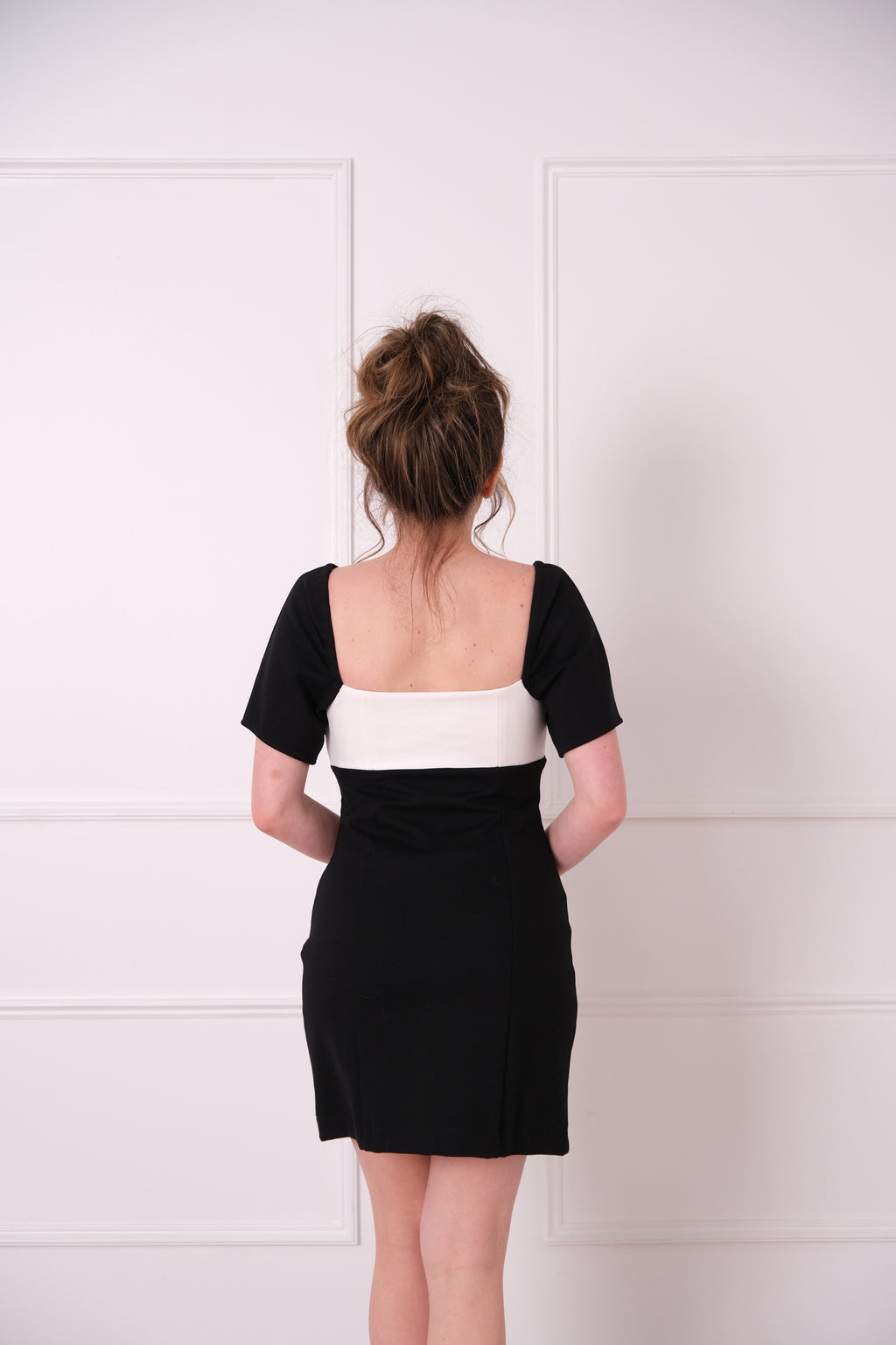 Maeve Bow Shift Mini