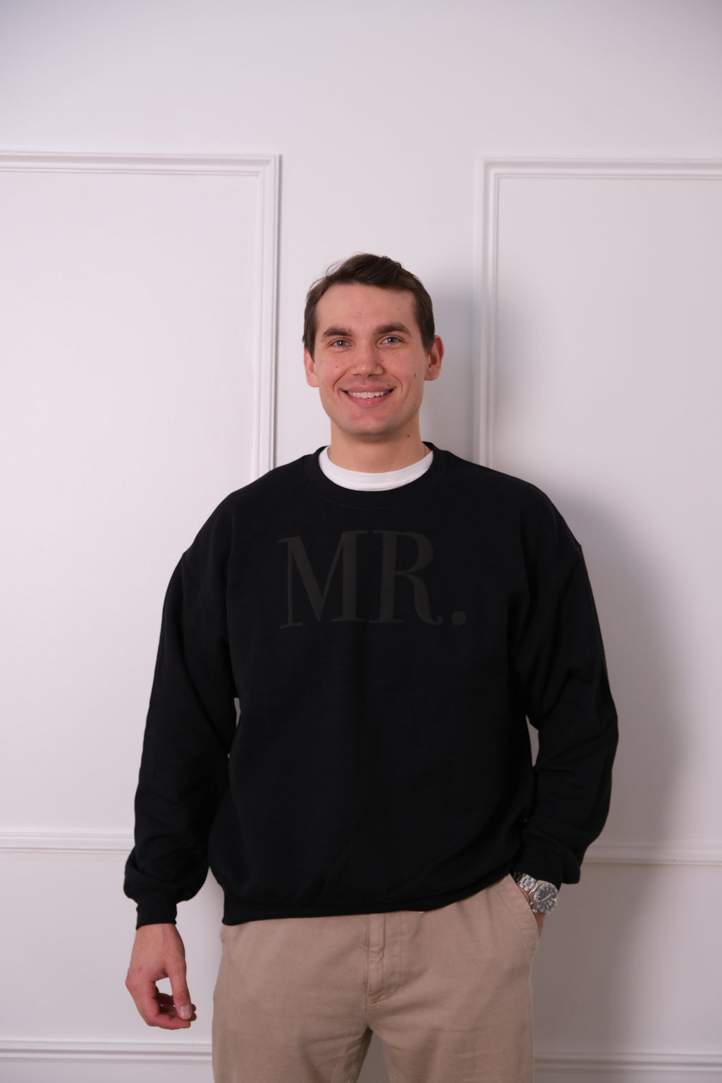 MR. Classic Crewneck Sweatshirt