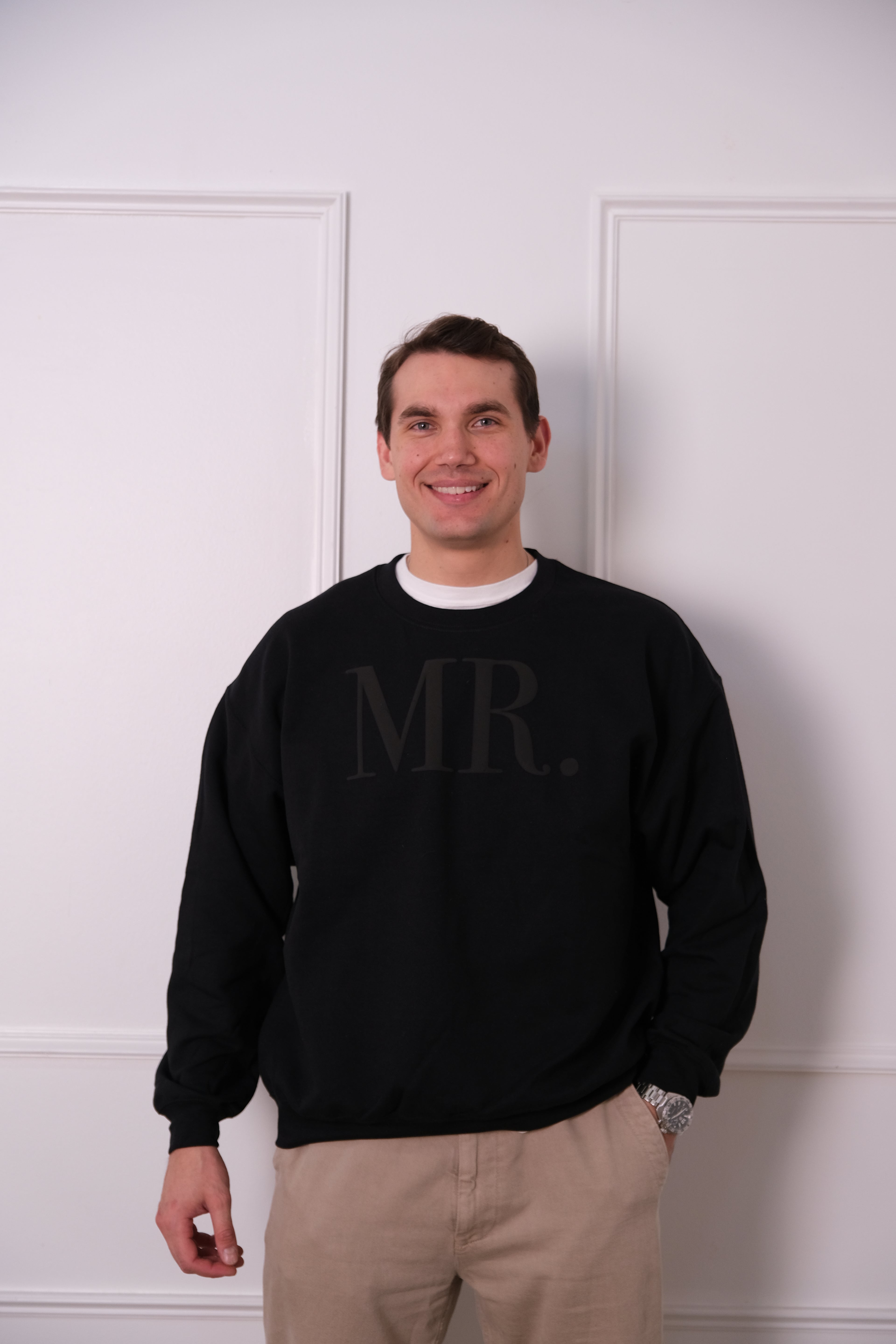 MR. Classic Crewneck Sweatshirt