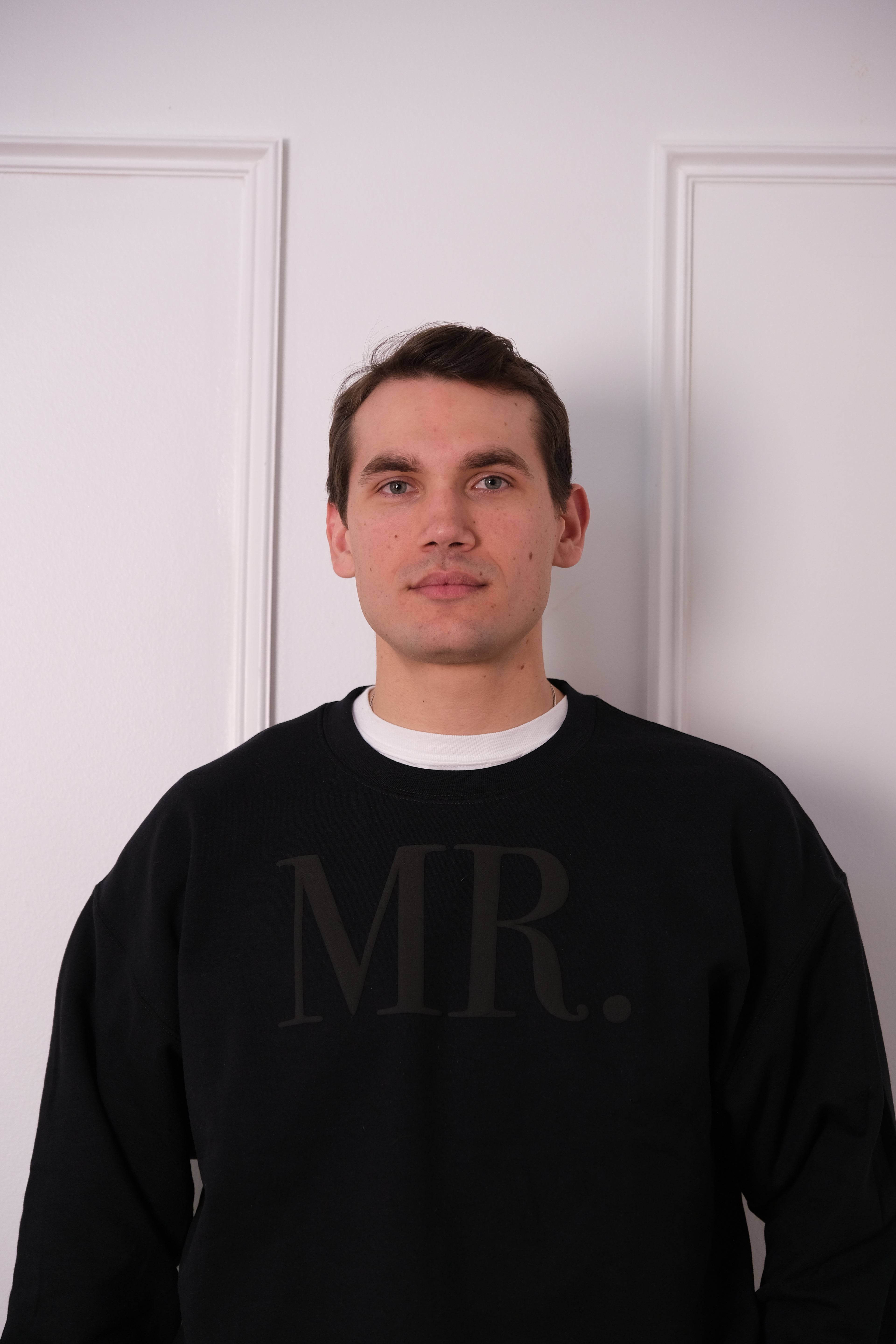 MR. Classic Crewneck Sweatshirt