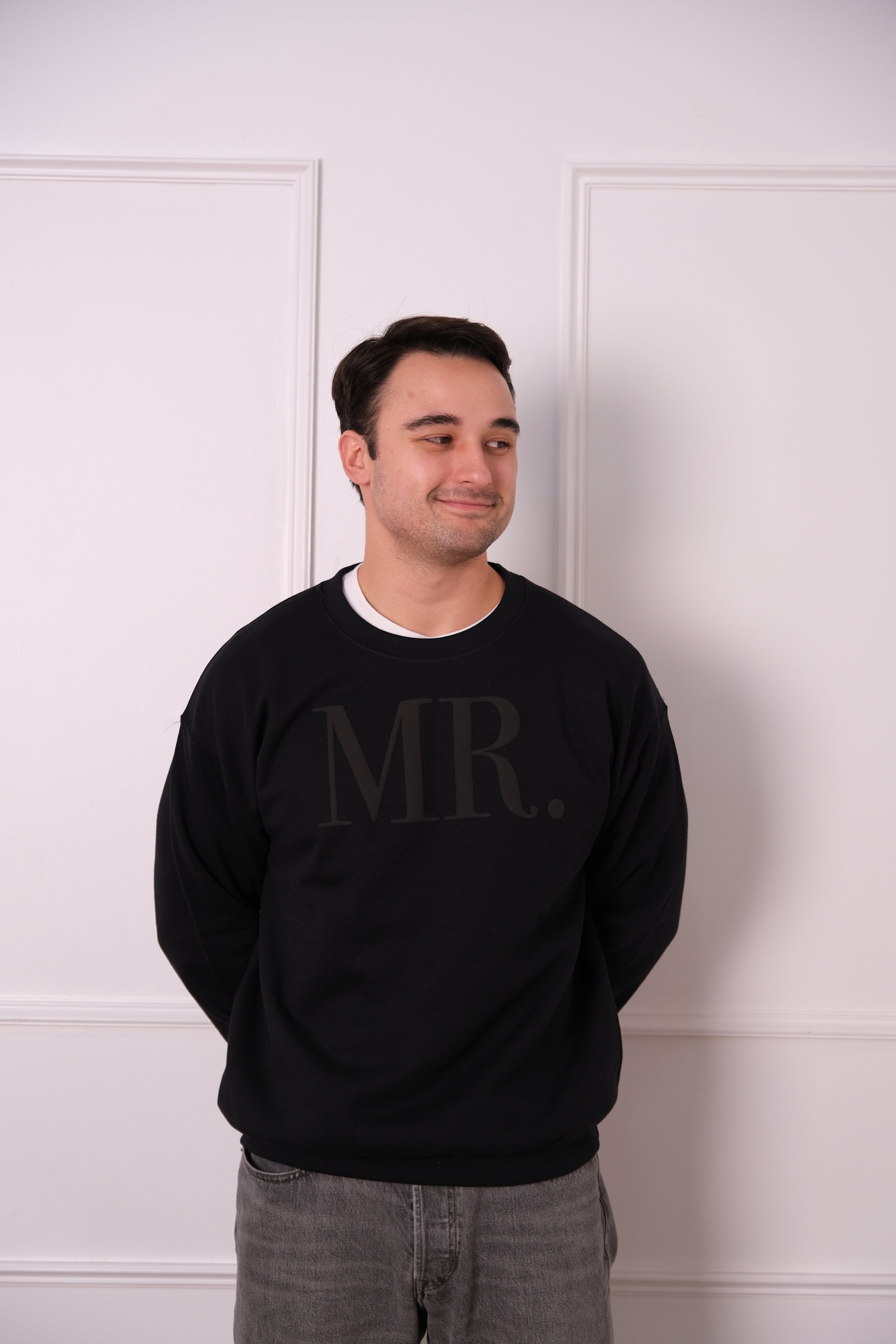 MR. Classic Crewneck Sweatshirt