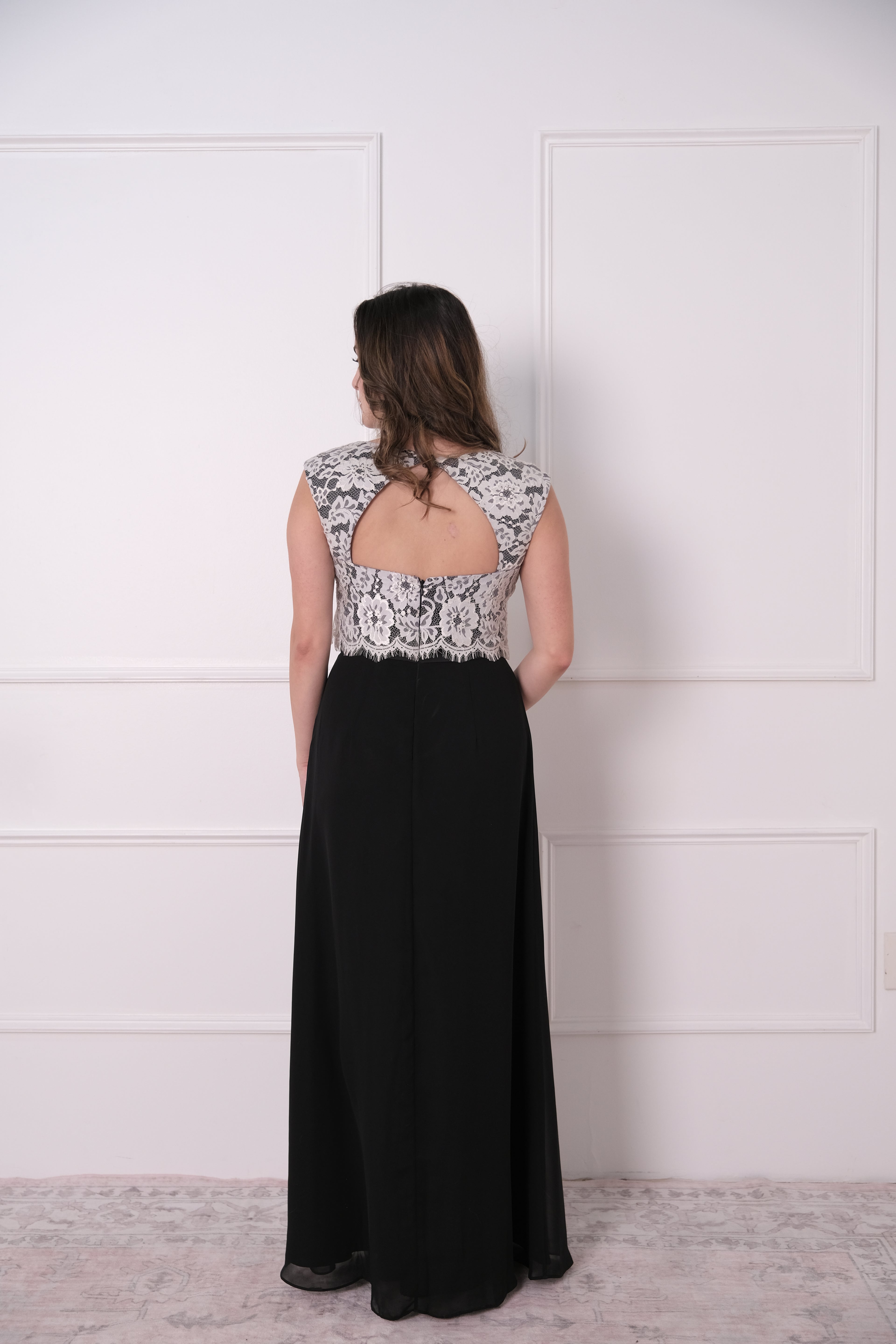 The Lace & Noir Column Gown