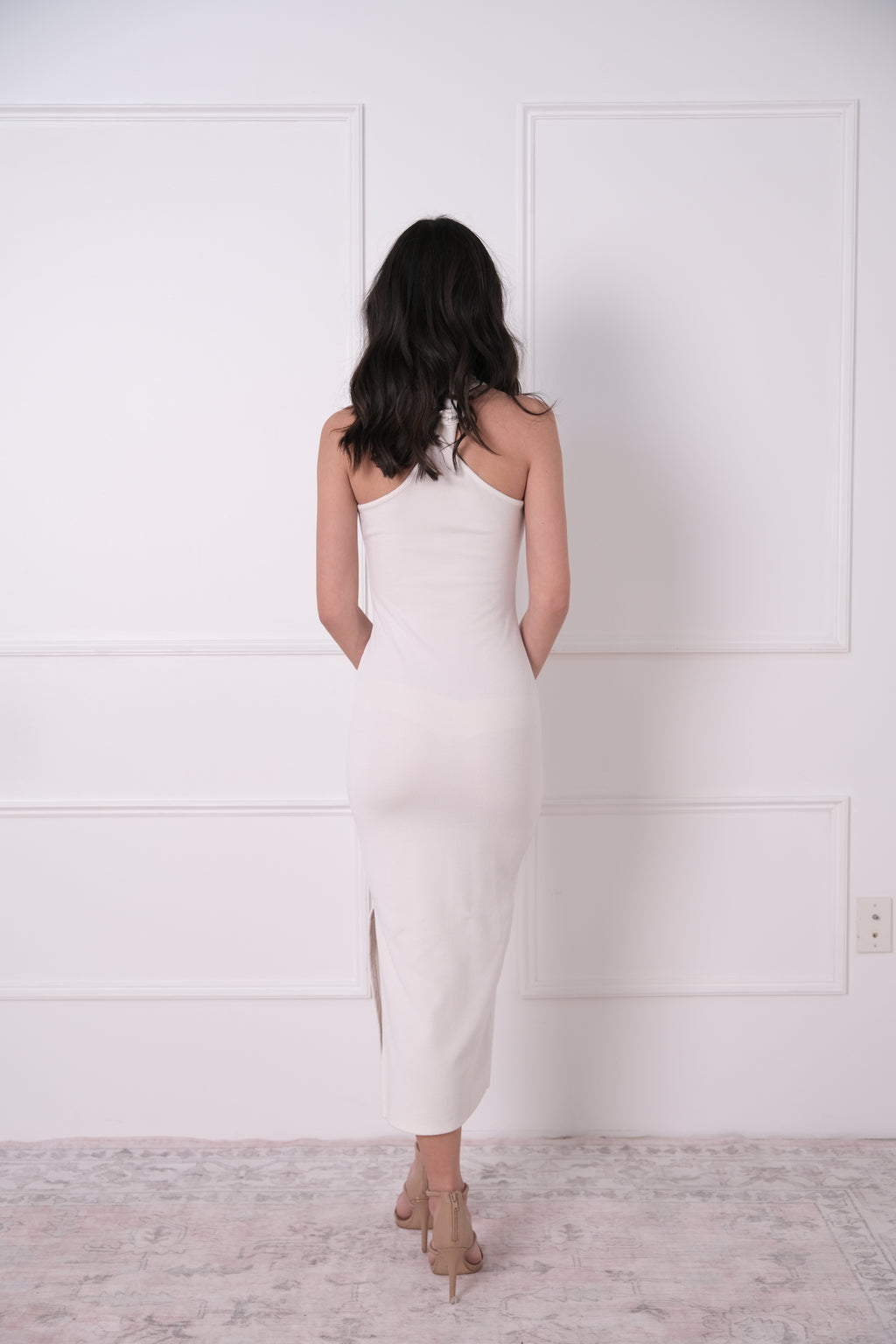 The White Essential Midi