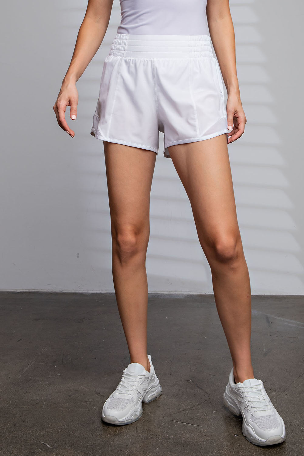 The Perfect White Active Short